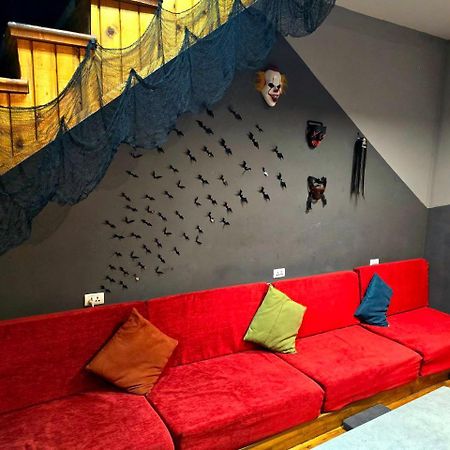 Scary Hostel Tiflis Exterior foto